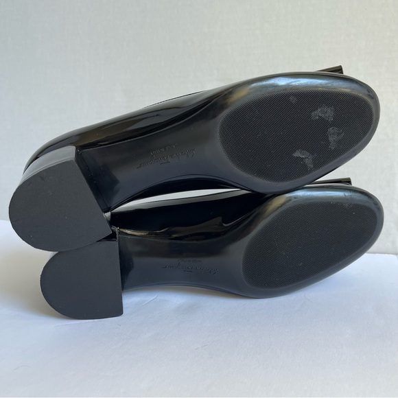 Salvatore Ferragamo Black Patent Leather Bow Pumps Women USA SZ 8 + Dust-bag - Picture 14 of 16